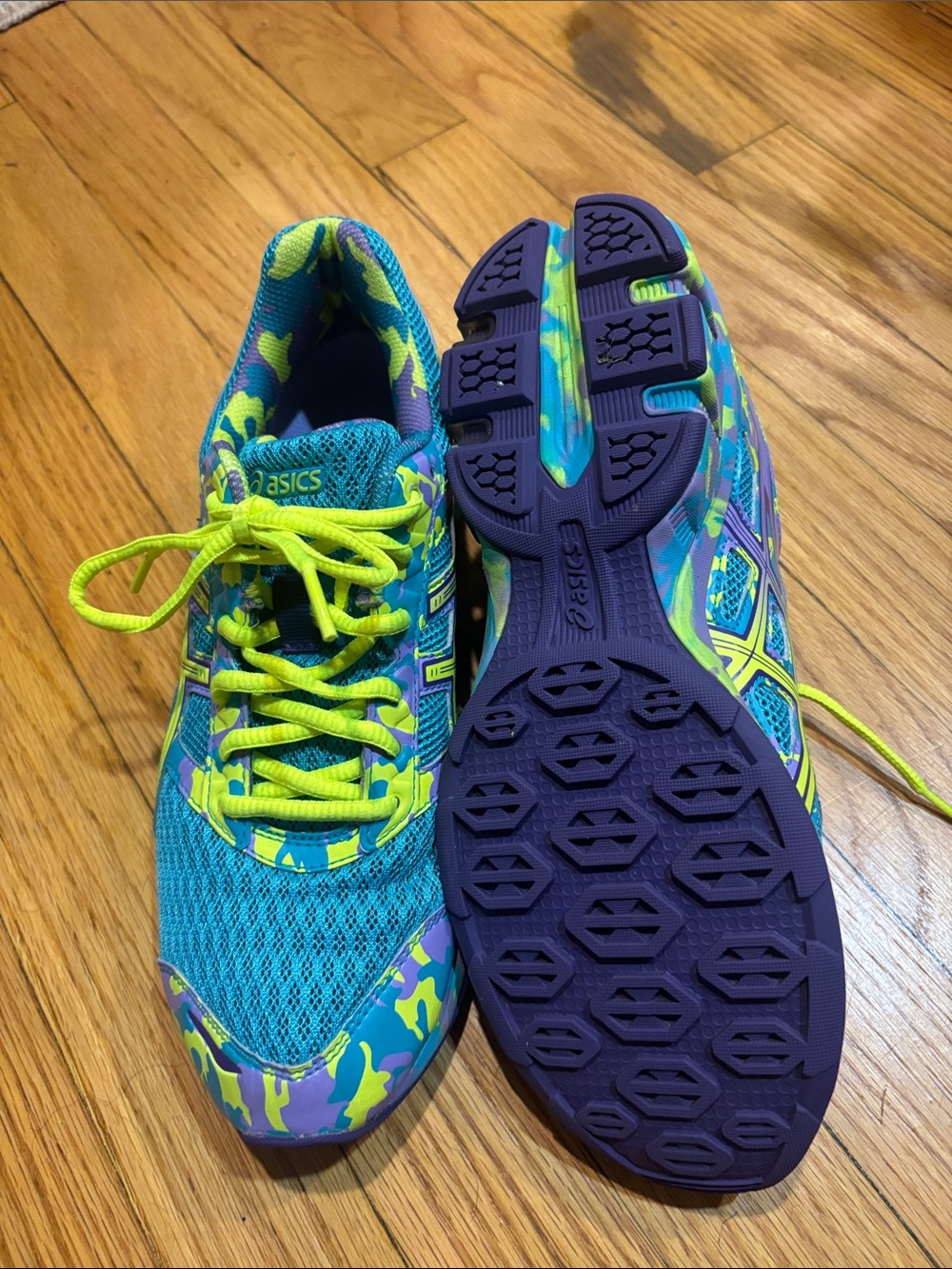 Asics Teal and Neon Yellow Women's Running Sneakers - Picture 11 of 11